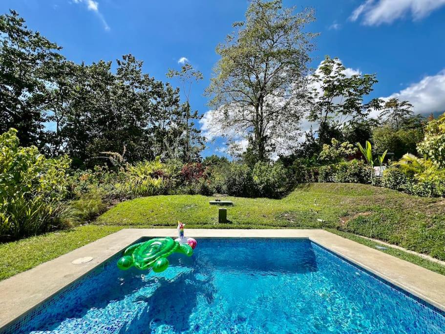 Holiday Villa with Pool in Central Ojochal