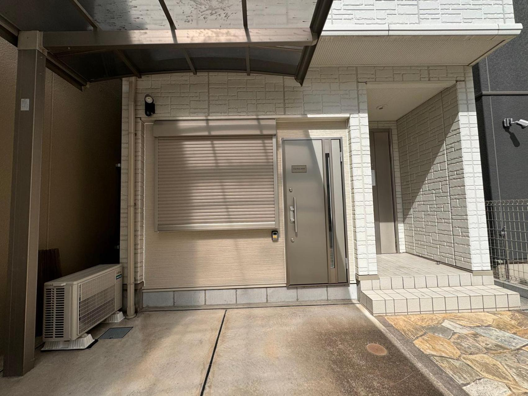 Comfy House Namba