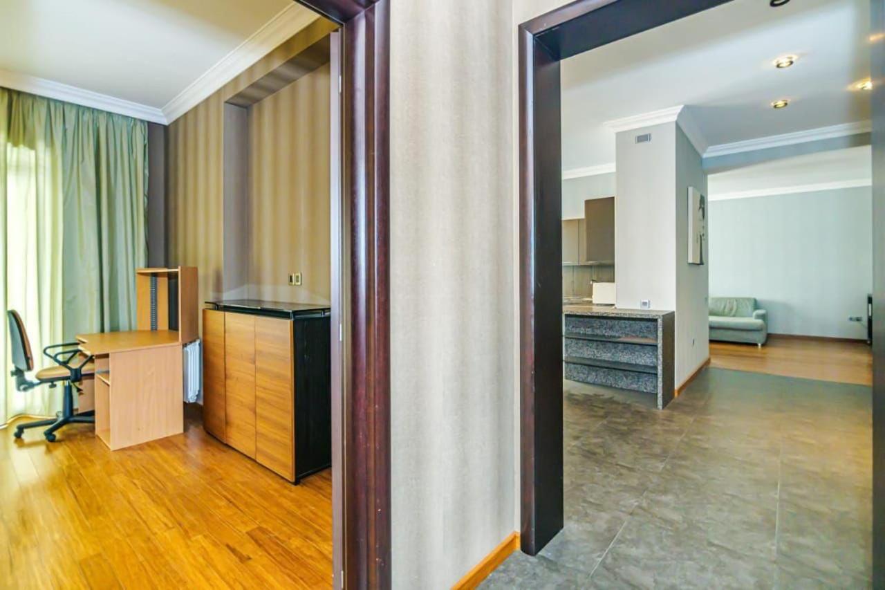 SEA VIEW HOTEL APARTMENT ViP MC DONALD'S