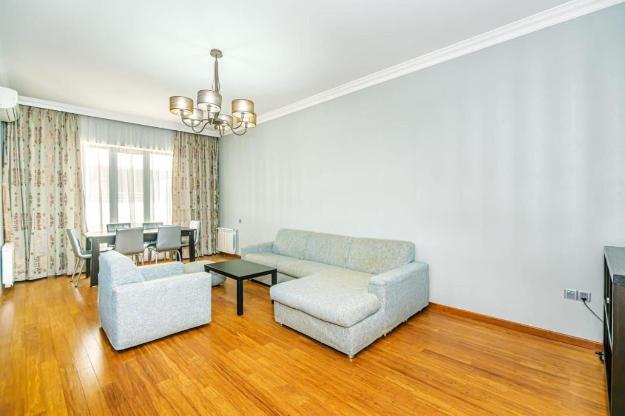 SEA VIEW HOTEL APARTMENT ViP MC DONALD'S