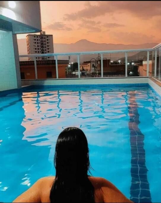 Apto lindo-piscina, churrasqueira e 2 vagas