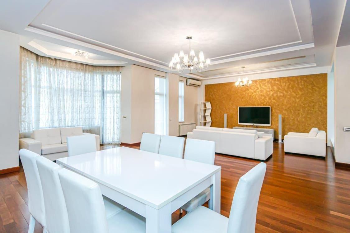 Prestige Apartment VIP HILTTON