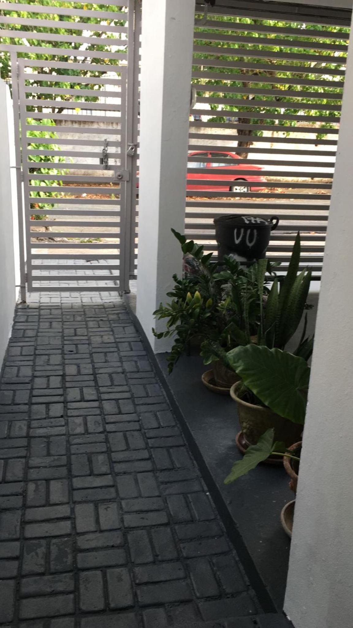 Cozy Room with 2 twin beds in SanJuan metro area view 3