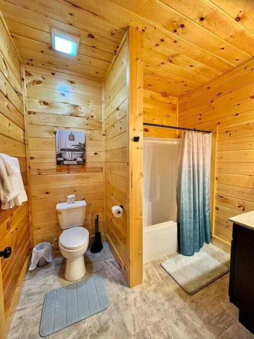 Enchanted Peak Lodge