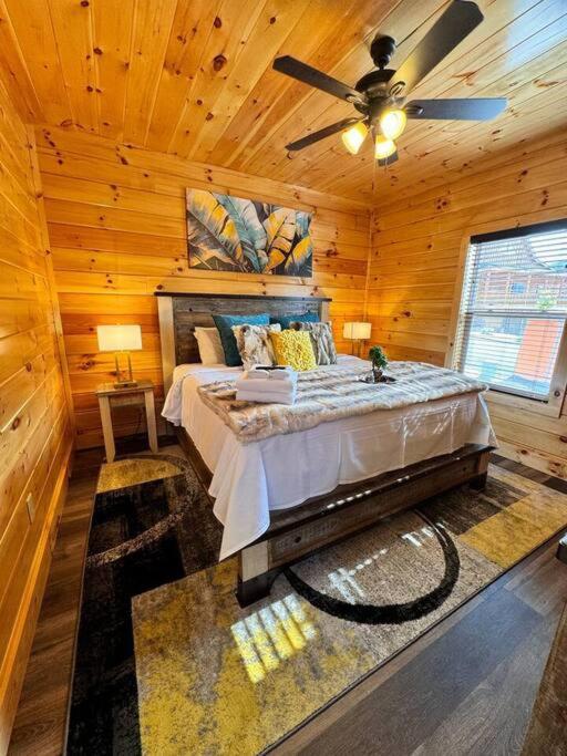 Enchanted Peak Lodge