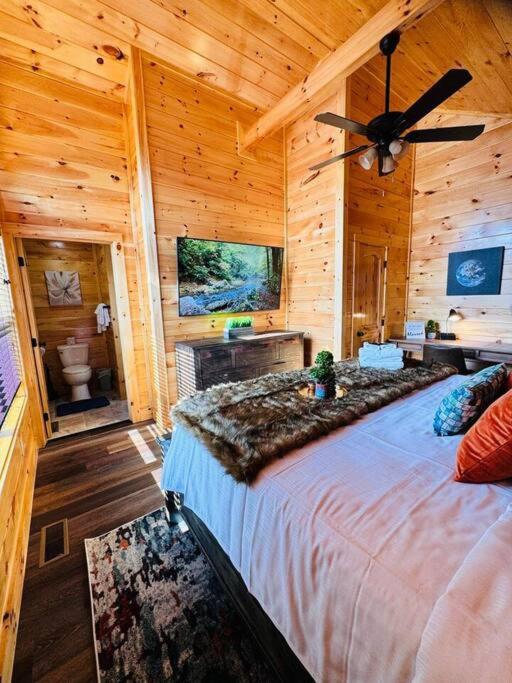 Enchanted Peak Lodge