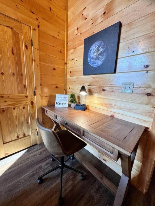 Enchanted Peak Lodge