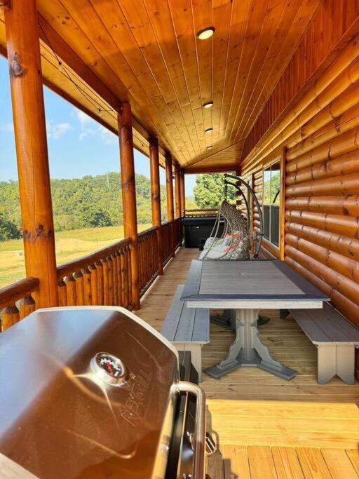 Enchanted Peak Lodge