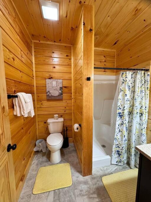 Enchanted Peak Lodge