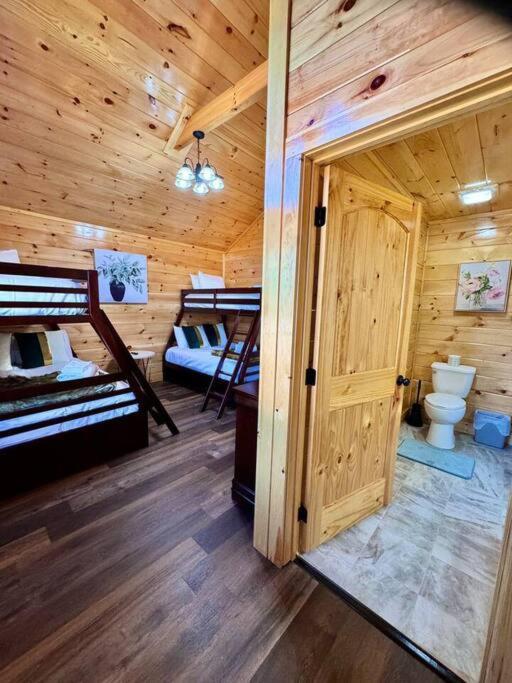Enchanted Peak Lodge