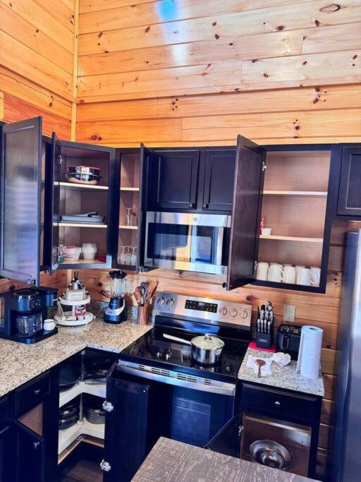 Enchanted Peak Lodge