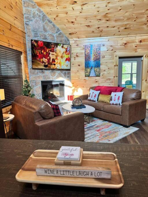 Enchanted Peak Lodge