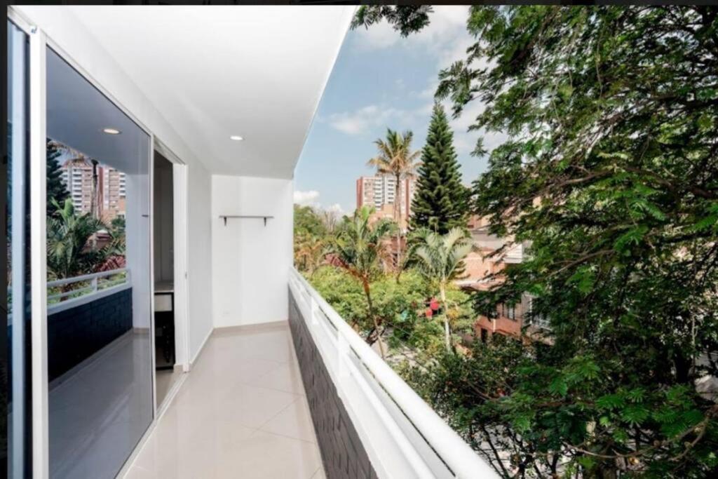 Moderno Apartamento en Envigado la Buena Mesa