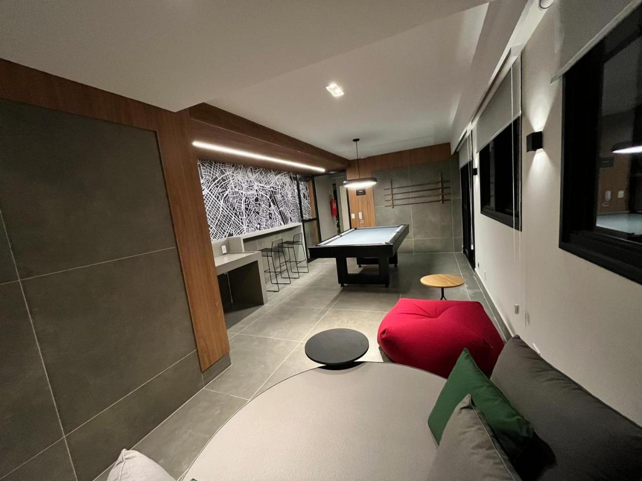 Studio pinheiros Impar 737