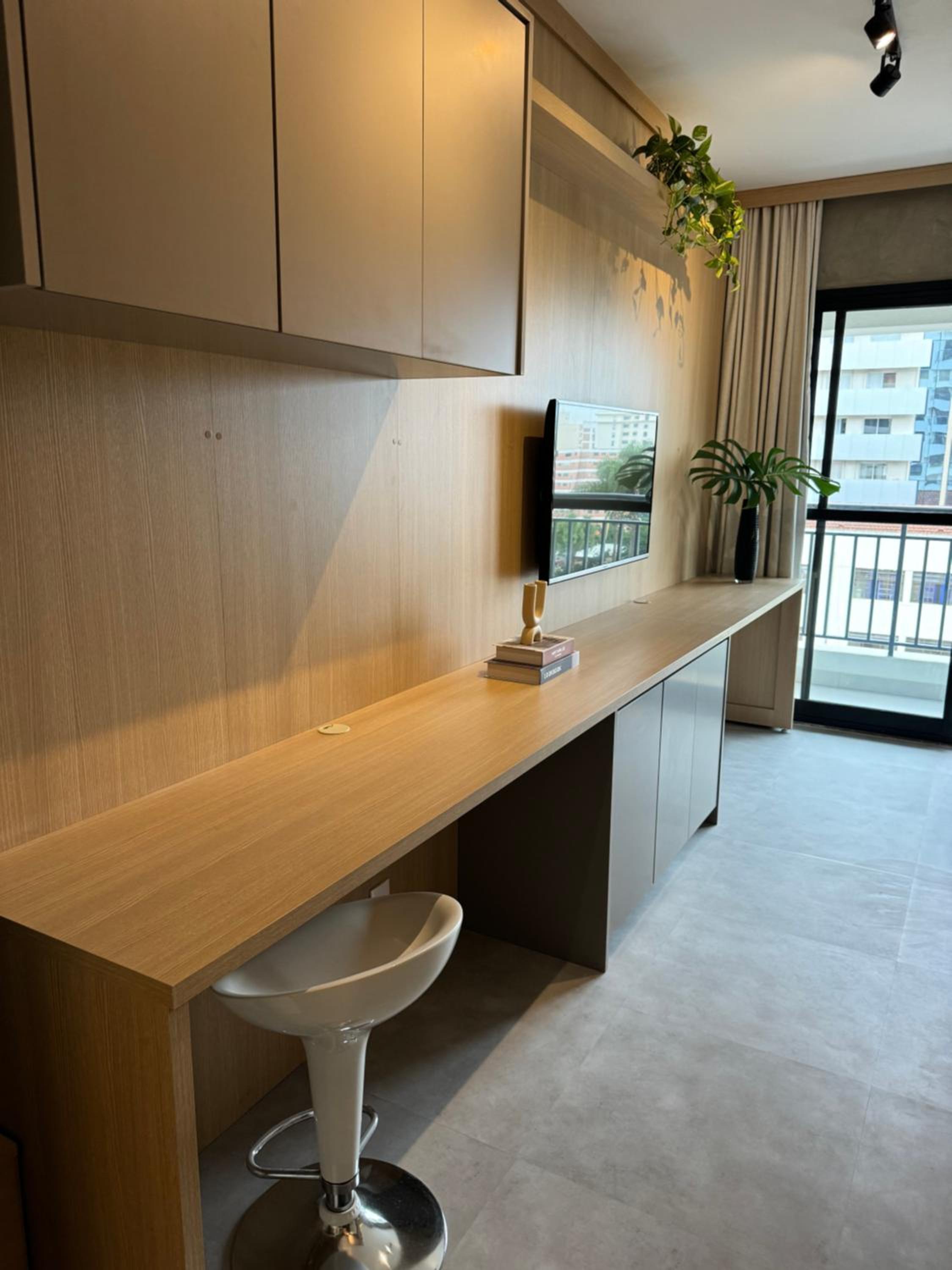 Studio pinheiros Impar 737