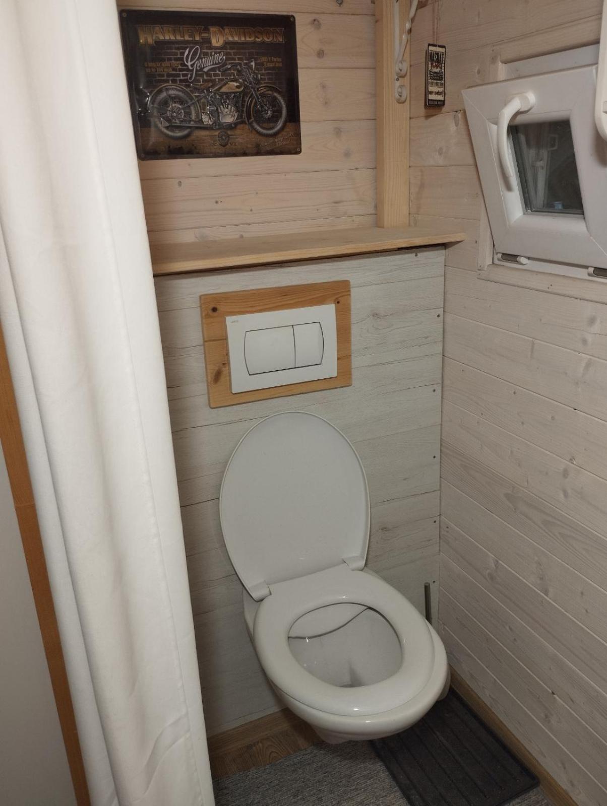 Včelín - Camp pod kaštany