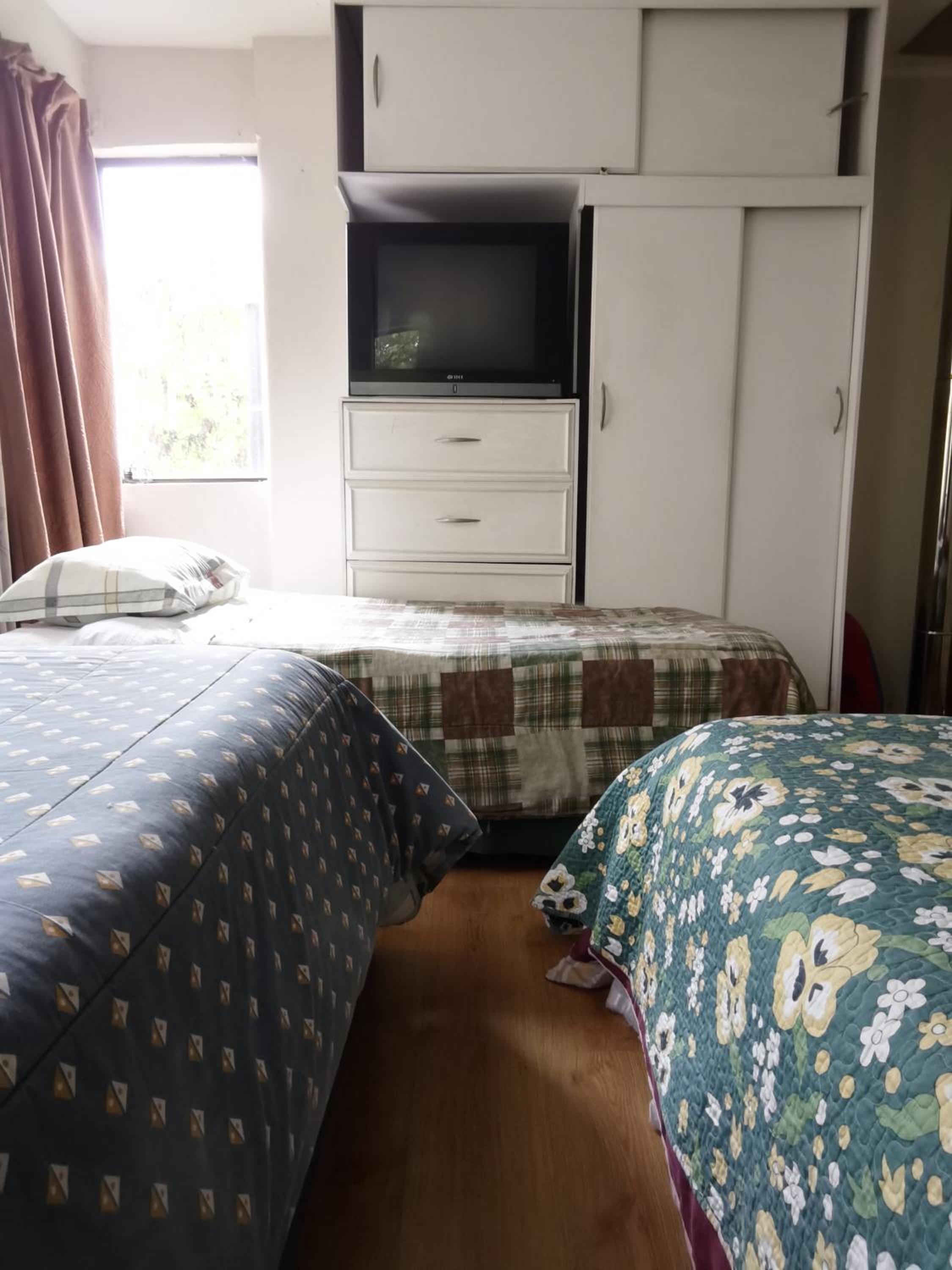 Hospedaje Céntrico con piscina