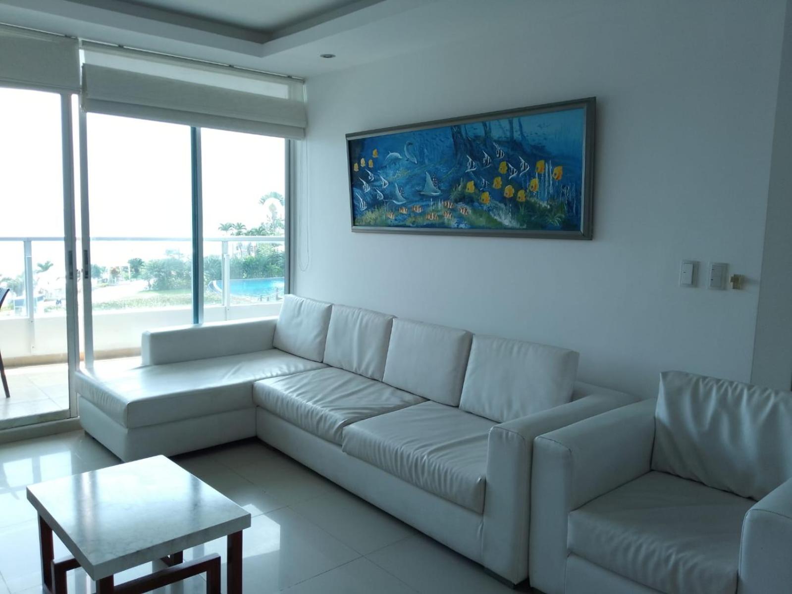 Hermoso departamento frente al mar