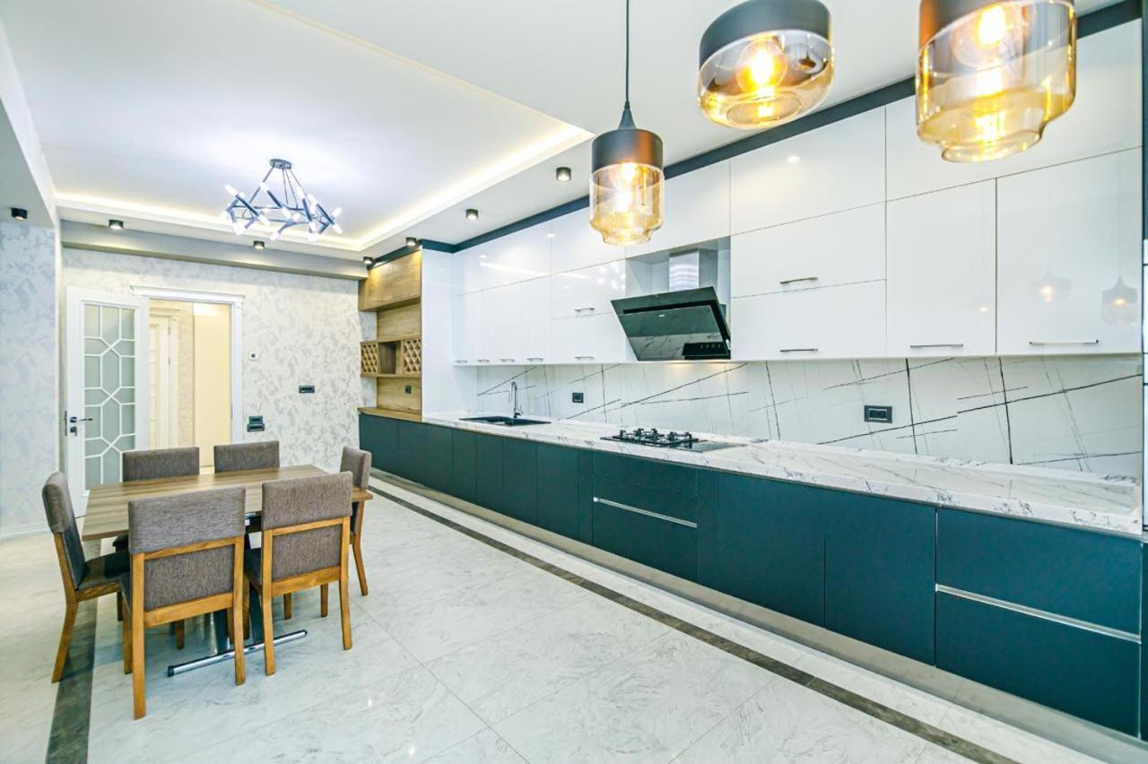 Special Apartment VIP Movenpic