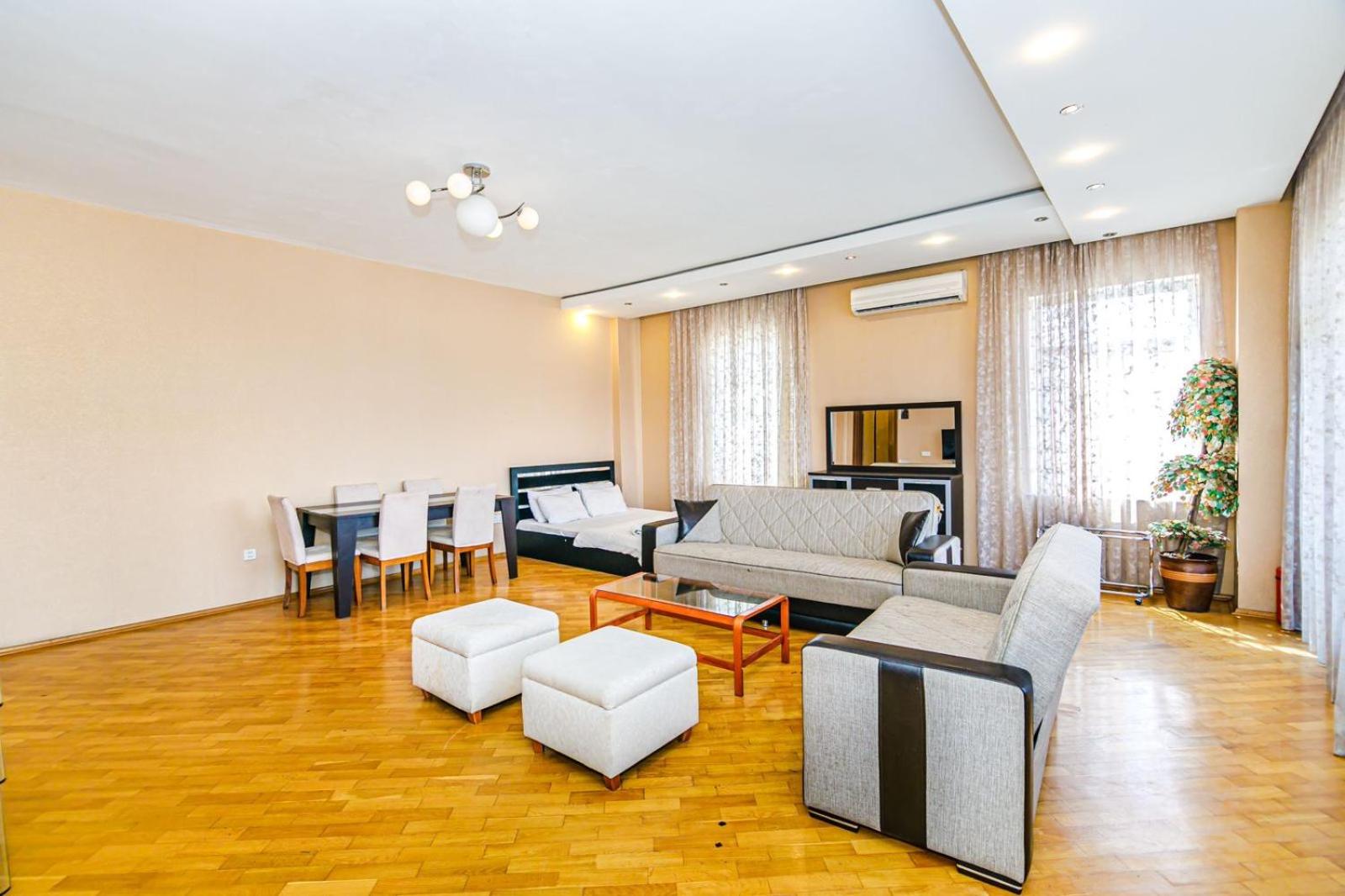 HOTEL APARTMENT ViP CENTER NİZAMİ STREET