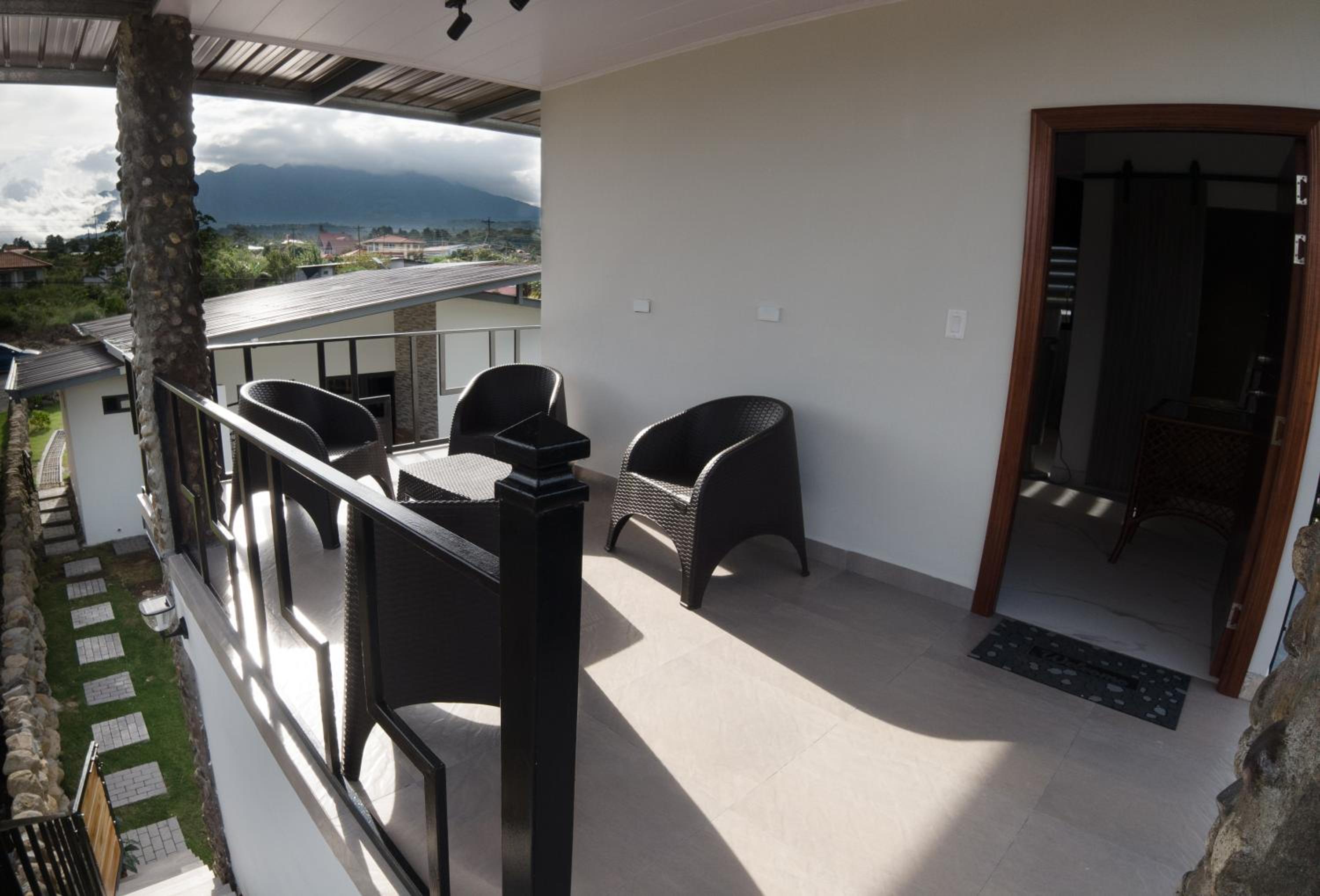 Thiago Casa Luna view 4