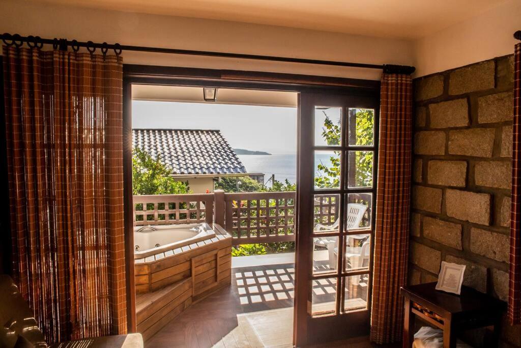 3 - Apto com Jacuzzi e Vista Mar - Morada do Ganso