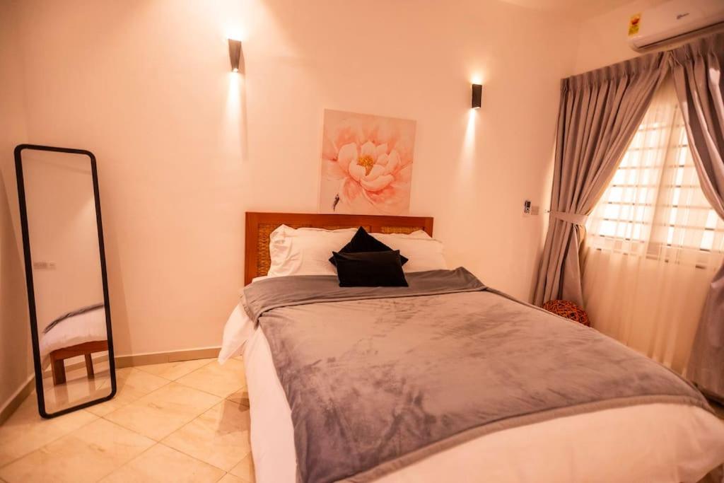 Spacious One Bedroom Apartment