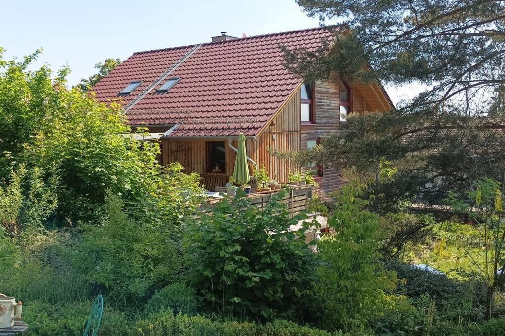 Forsthaus am Wald mit Garten & Feuerstelle