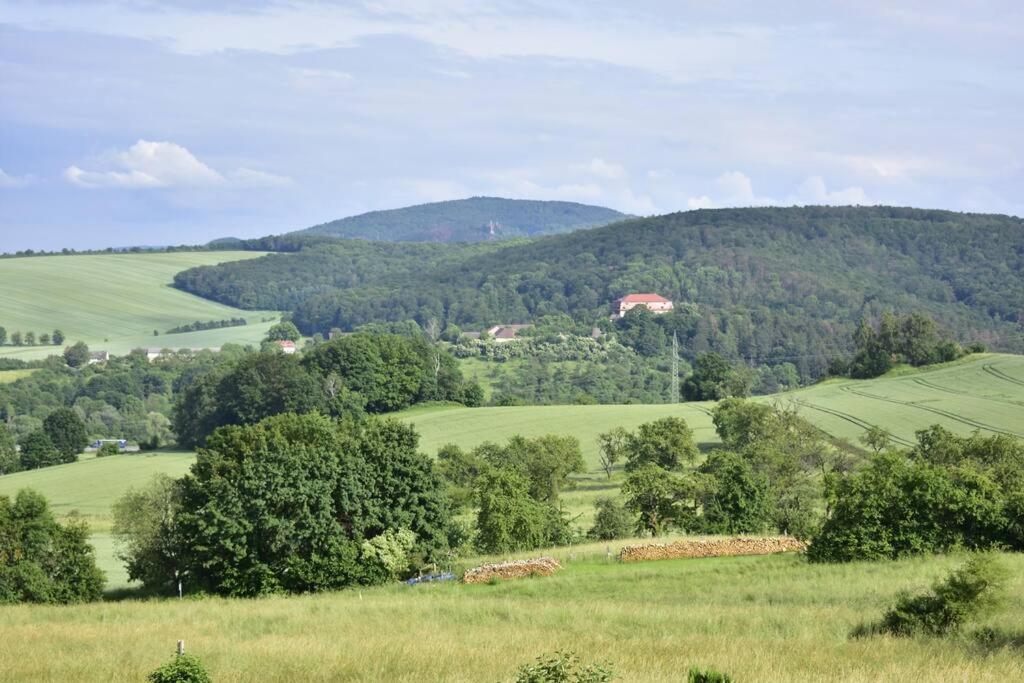 Forsthaus am Wald mit Garten & Feuerstelle