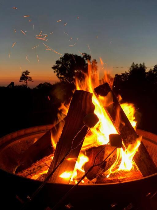 Forsthaus am Wald mit Garten & Feuerstelle