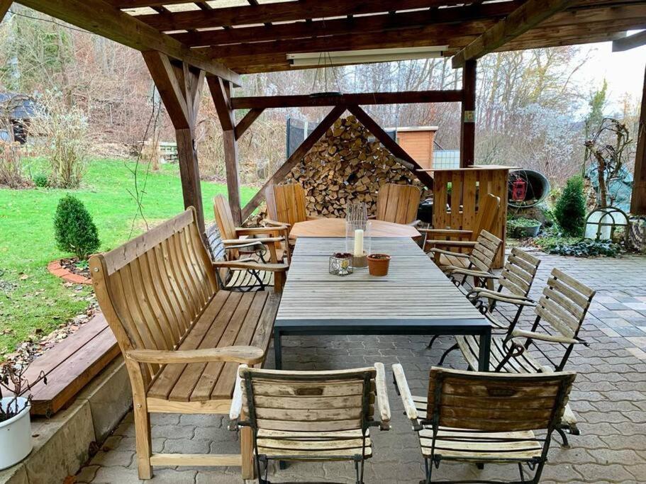 Forsthaus am Wald mit Garten & Feuerstelle