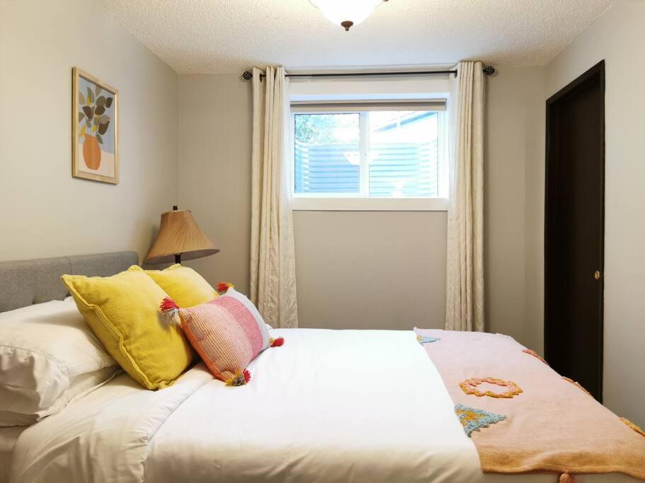 Prestigious YYC Stay,2BR3Bed Suites,Near UofC,Hospitals
