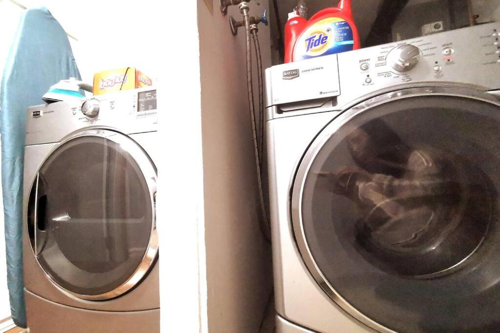 Prestigious YYC Stay,2BR3Bed Suites,Near UofC,Hospitals
