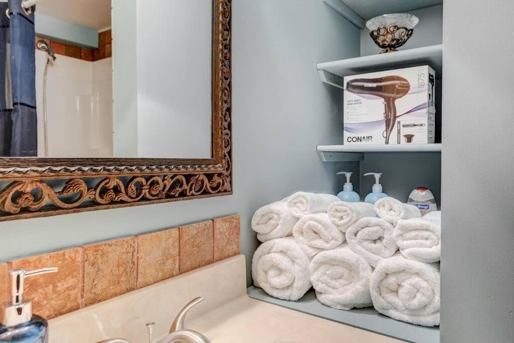 Prestigious YYC Stay,2BR3Bed Suites,Near UofC,Hospitals