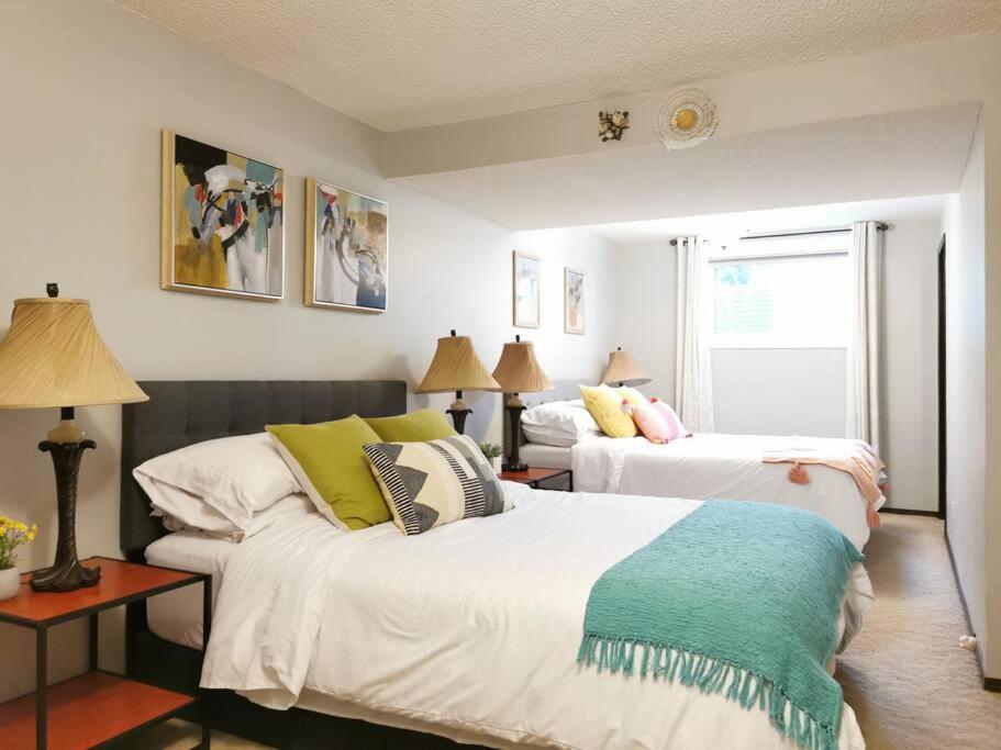 Prestigious YYC Stay,2BR3Bed Suites,Near UofC,Hospitals