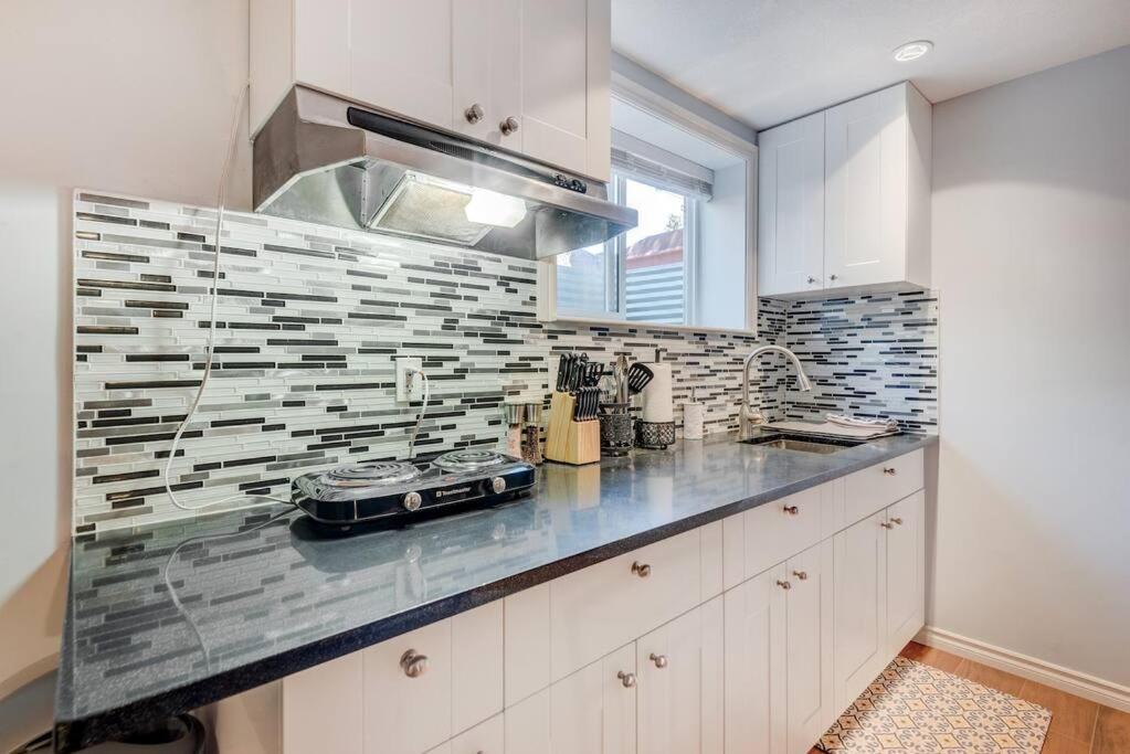 Prestigious YYC Stay,2BR3Bed Suites,Near UofC,Hospitals