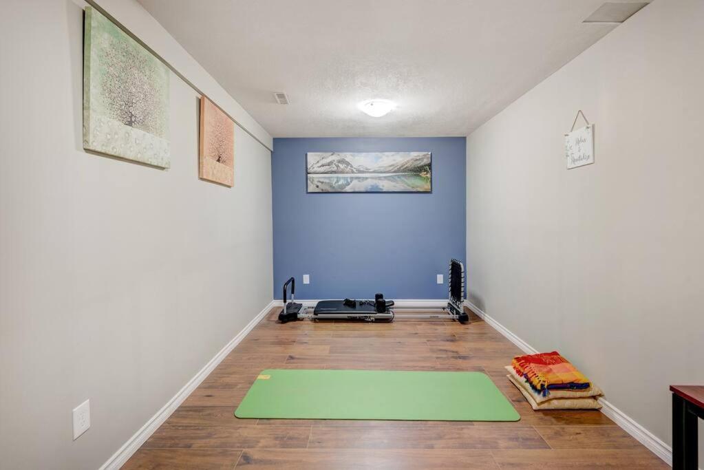 Prestigious YYC Stay,2BR3Bed Suites,Near UofC,Hospitals