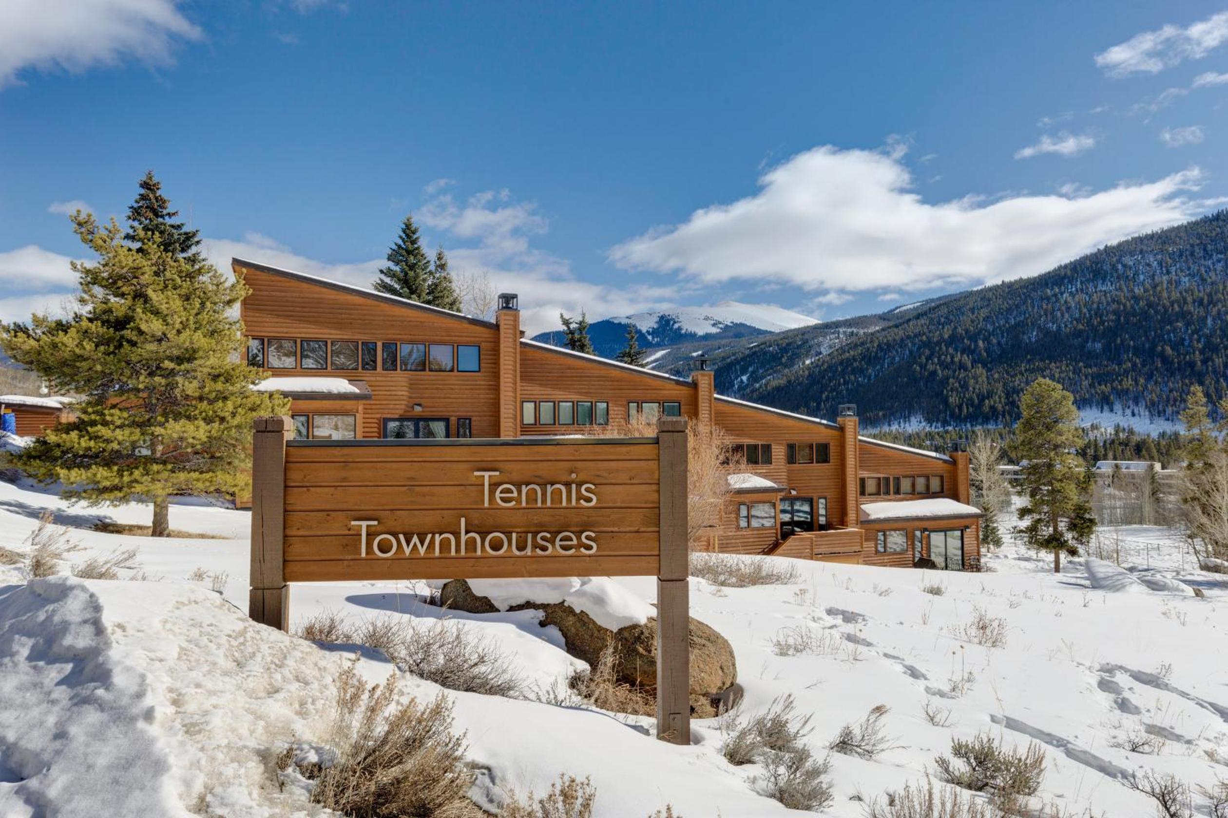 Tennis Townhome 1337 : 2