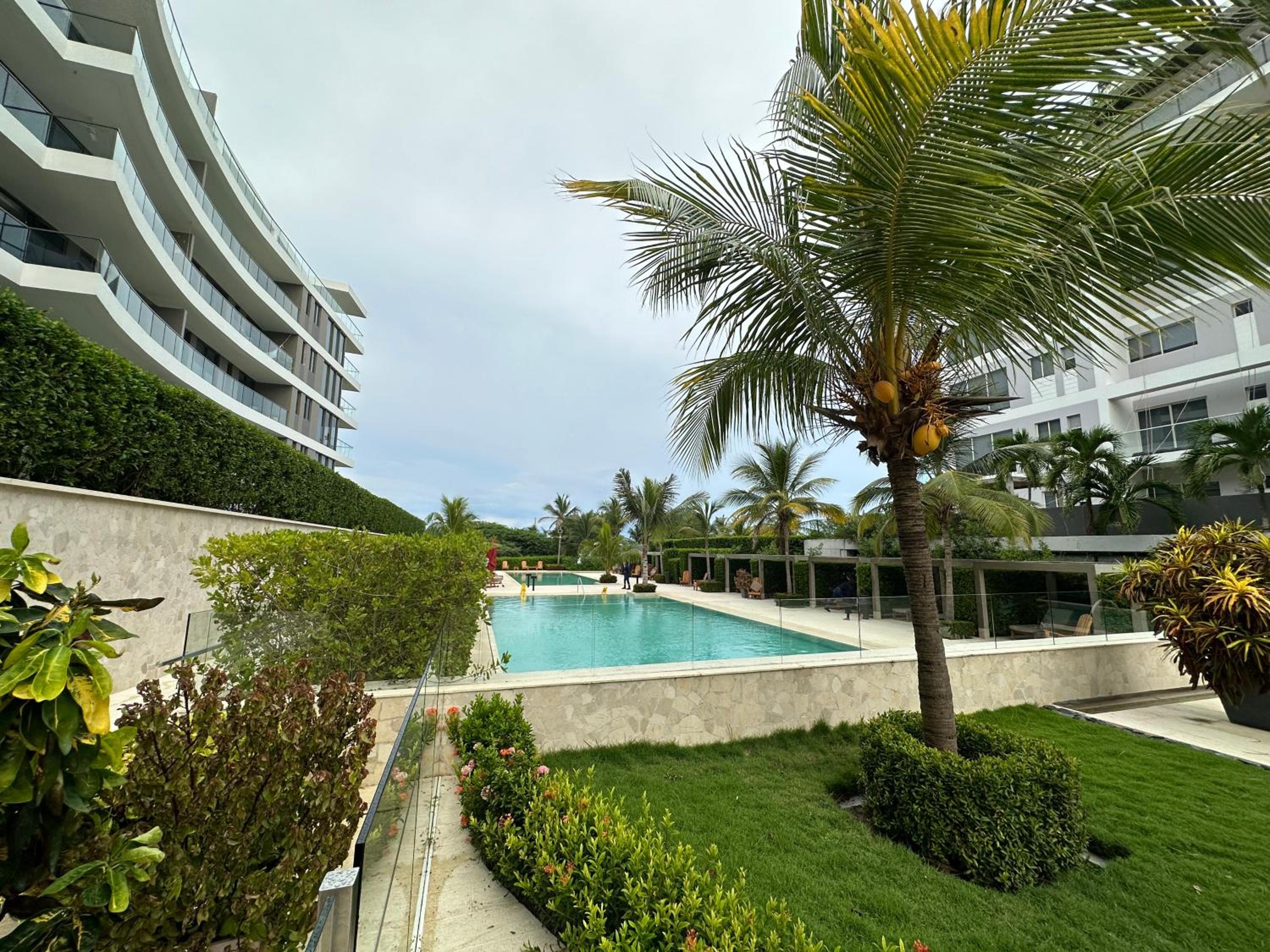 Apartamento en Cartagena frente al mar con piscina