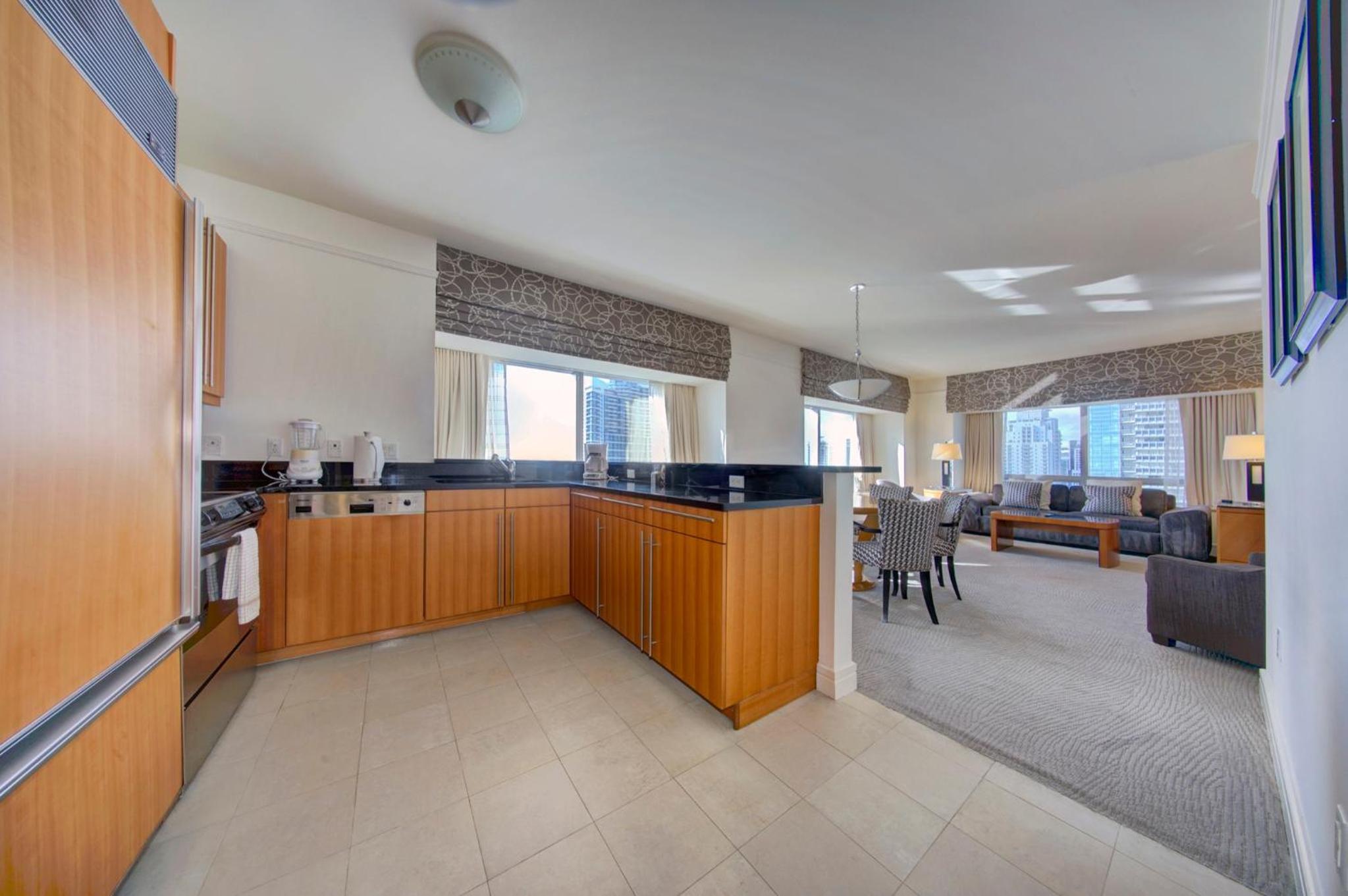Luxurious Four Seasons Two Bedroom Suite