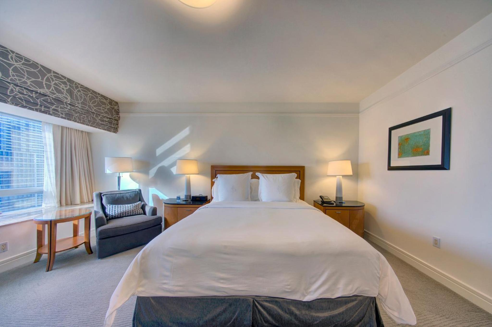 Luxurious Four Seasons Two Bedroom Suite