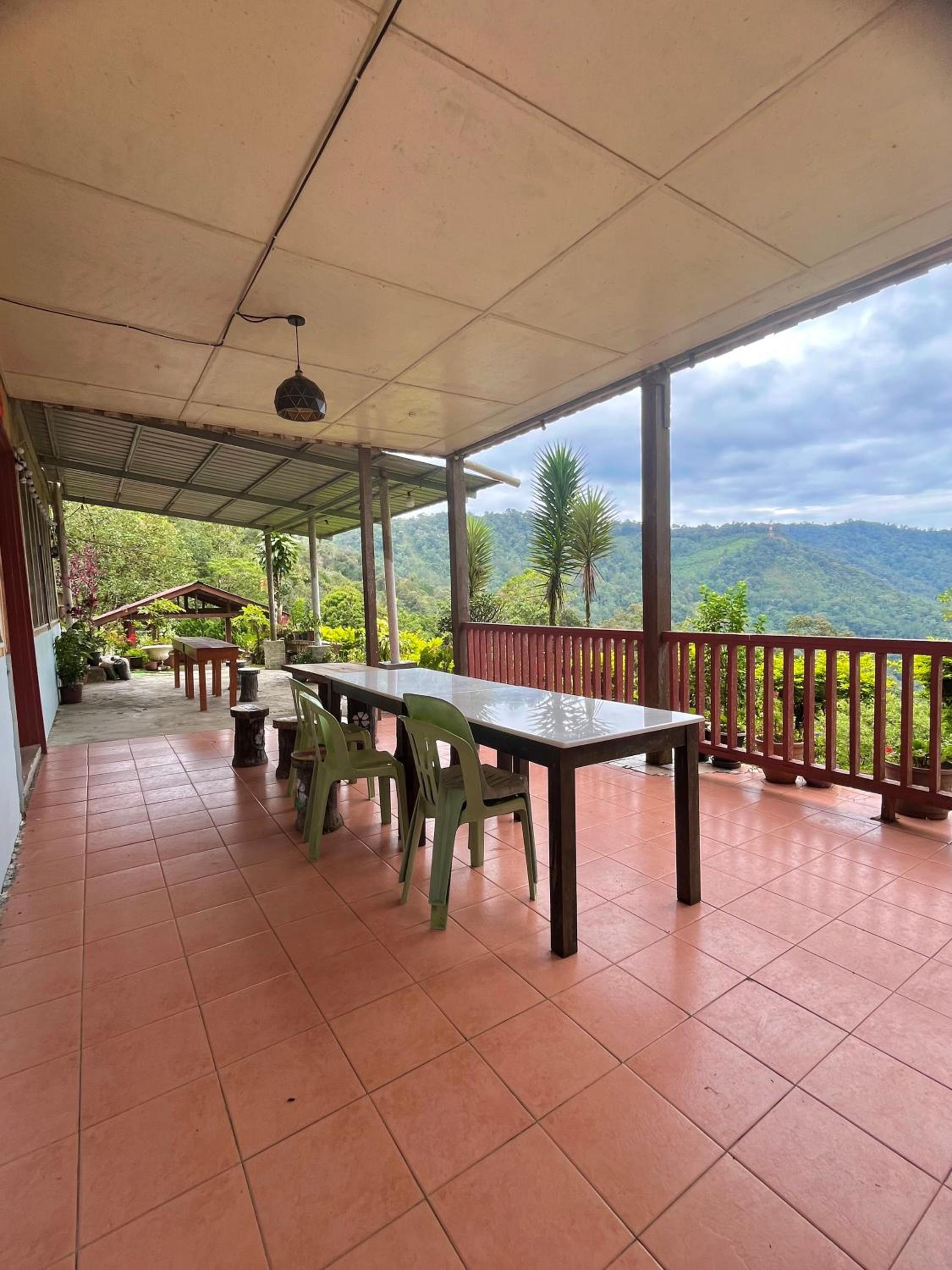 SU Valley Lodge photo 3