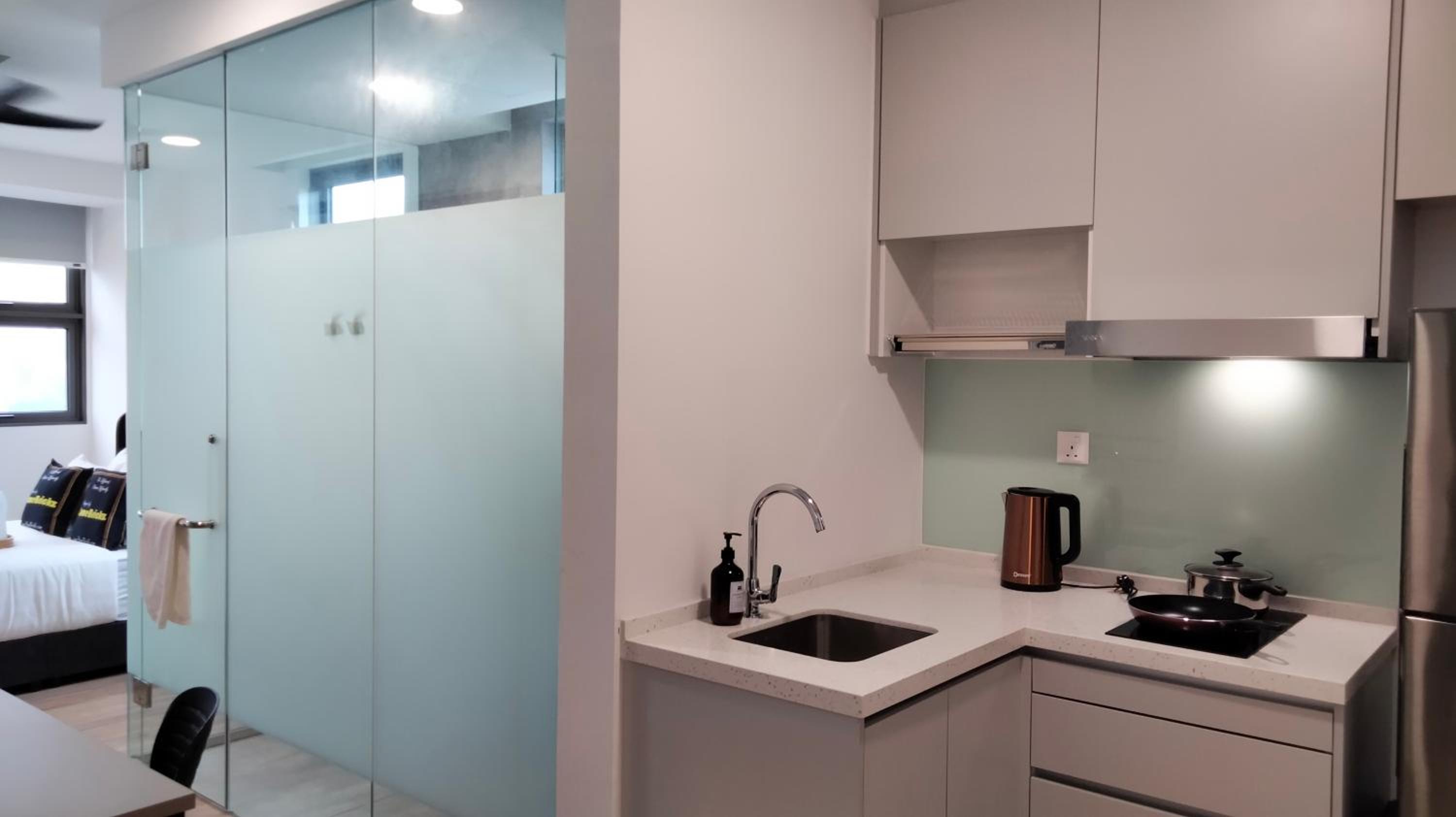 Riveria Suites, KL Sentral by Homebrickz
