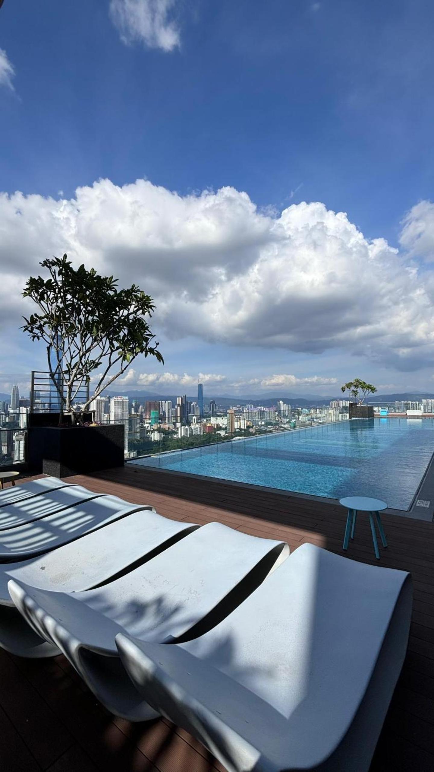 Riveria Suites, KL Sentral by Homebrickz