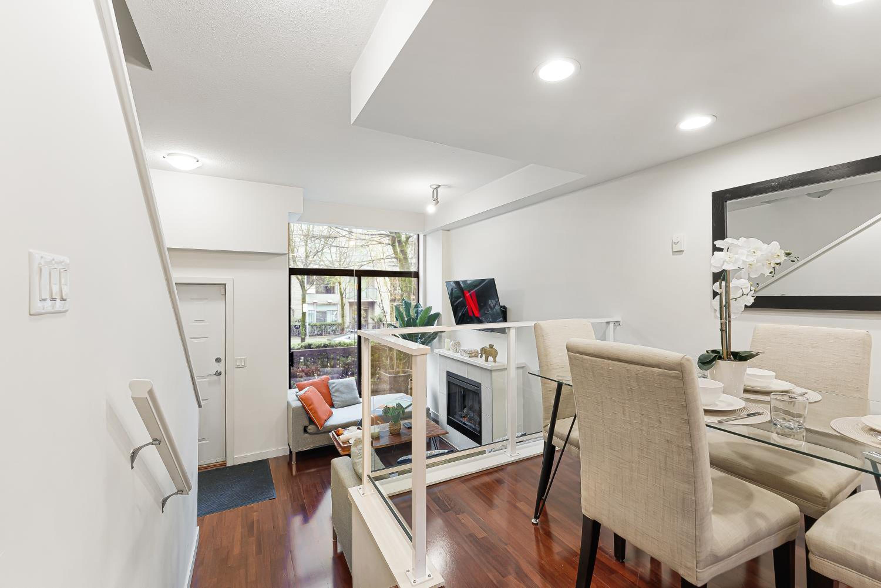 Exclusive Yaletown 2 Bedroom Apartment Urban Living at Its Best