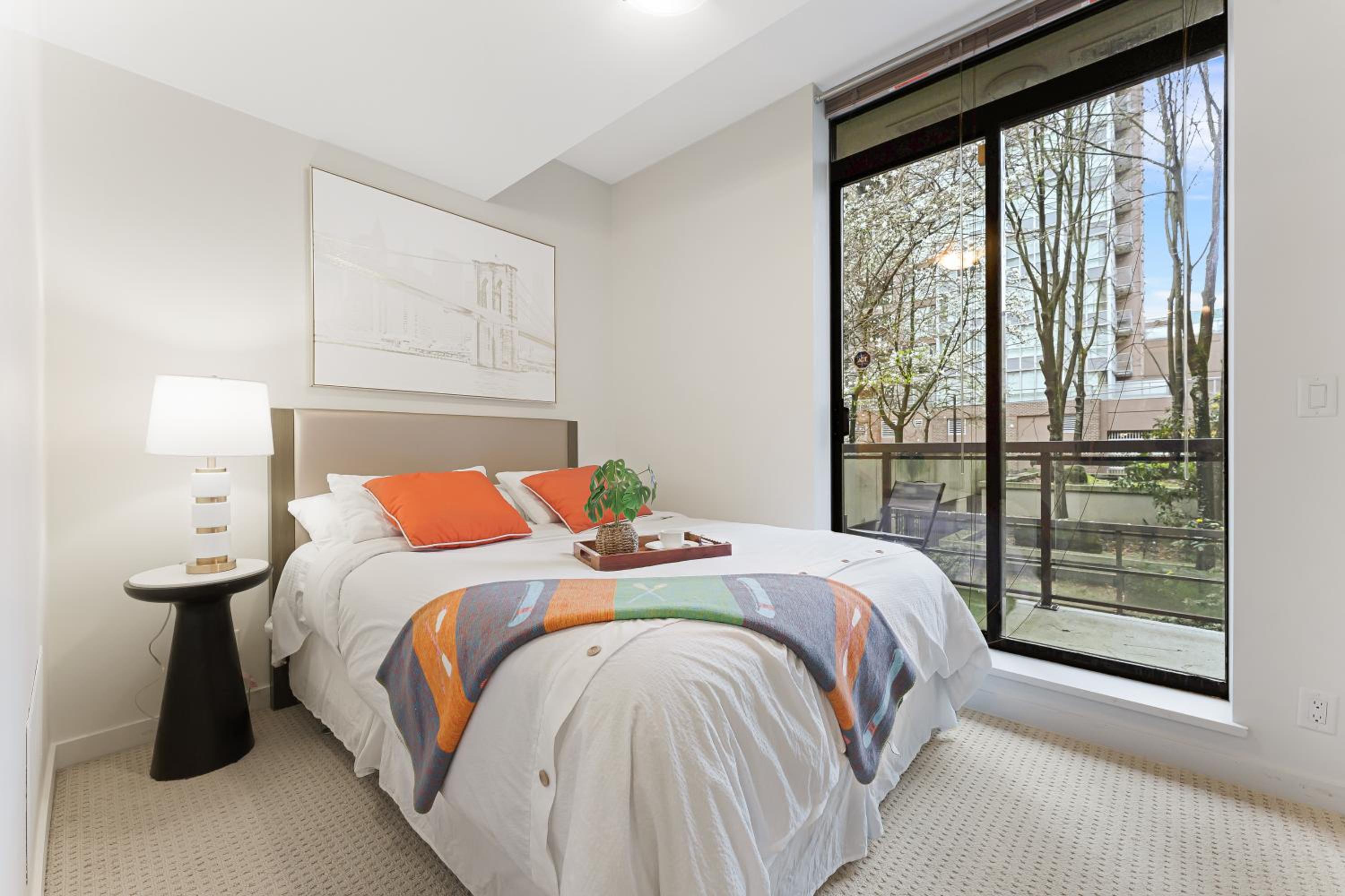 Exclusive Yaletown 2 Bedroom Apartment Urban Living at Its Best