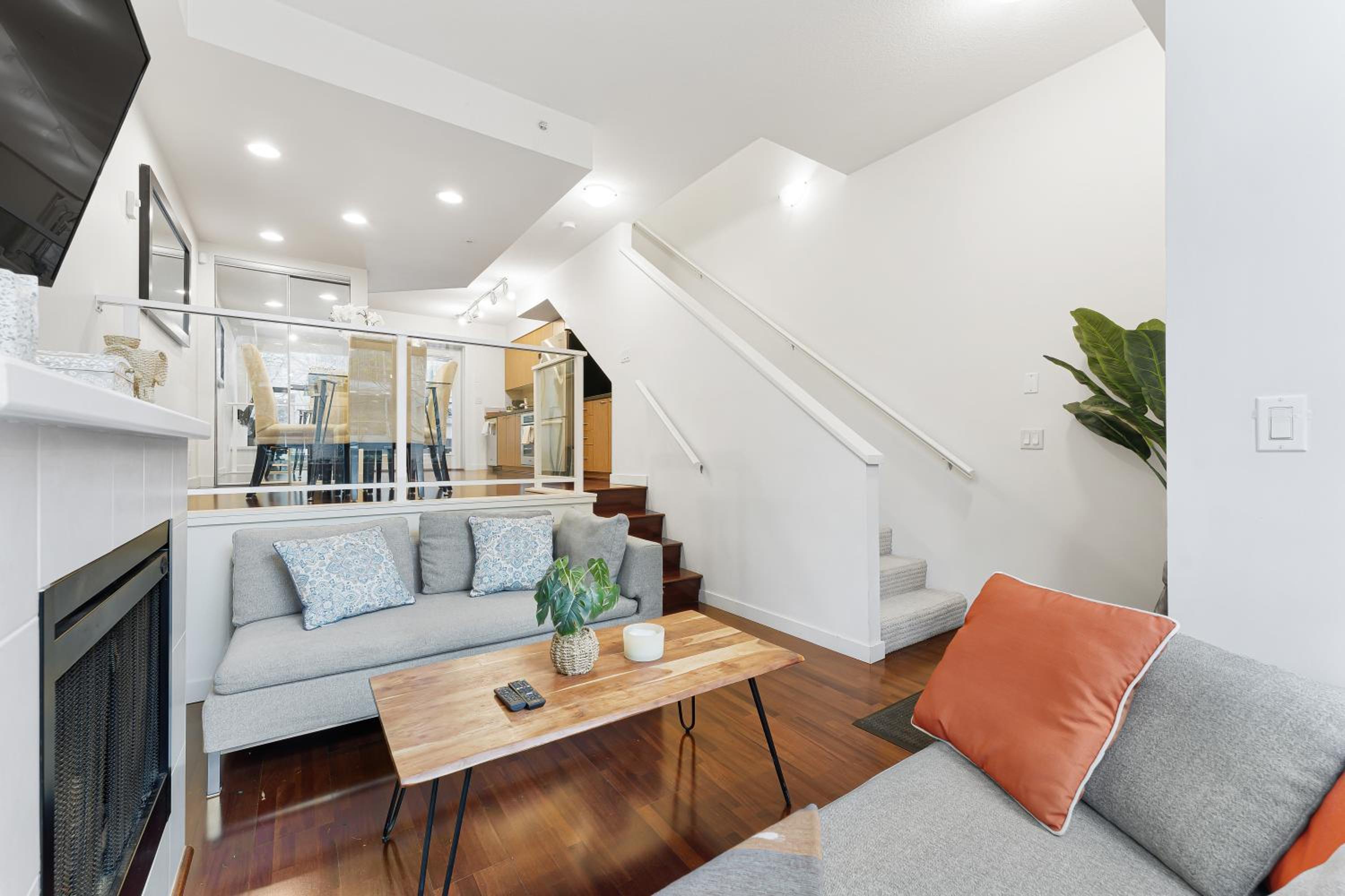 Exclusive Yaletown 2 Bedroom Apartment Urban Living at Its Best