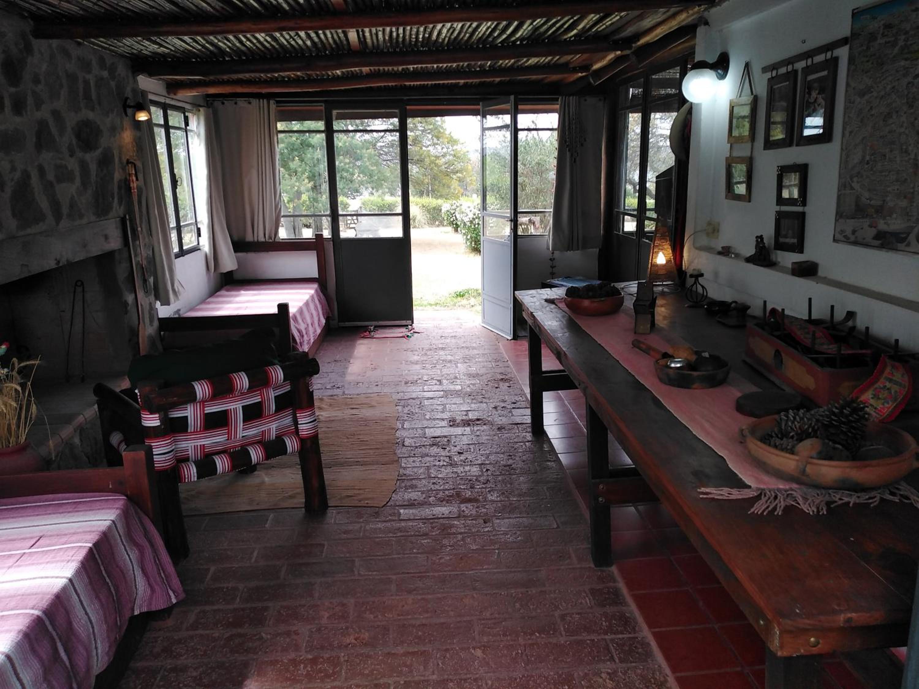 Casa con vista al lago en Potrero de Garay