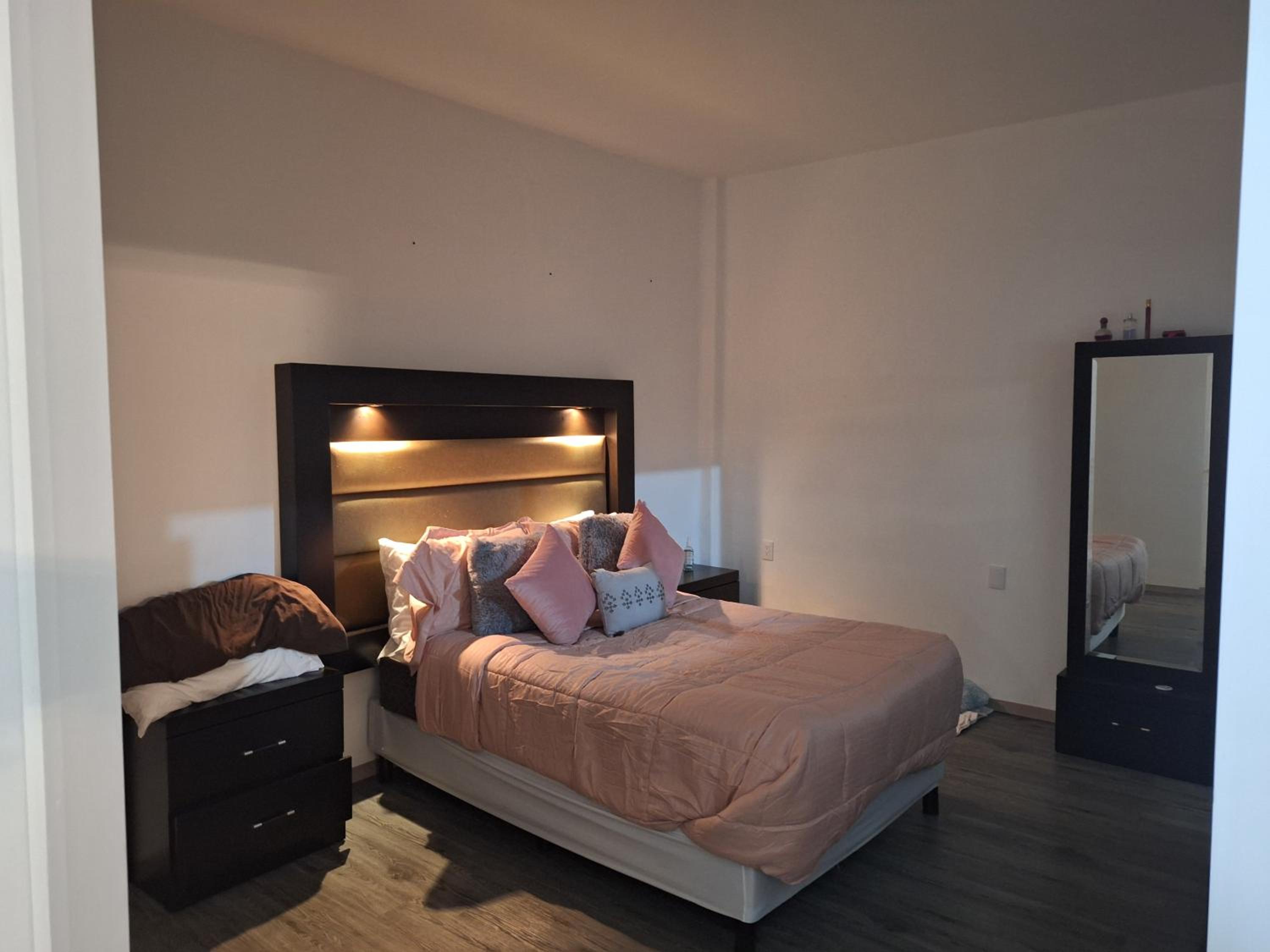 Beautiful Room just of Reforma — Mexico City