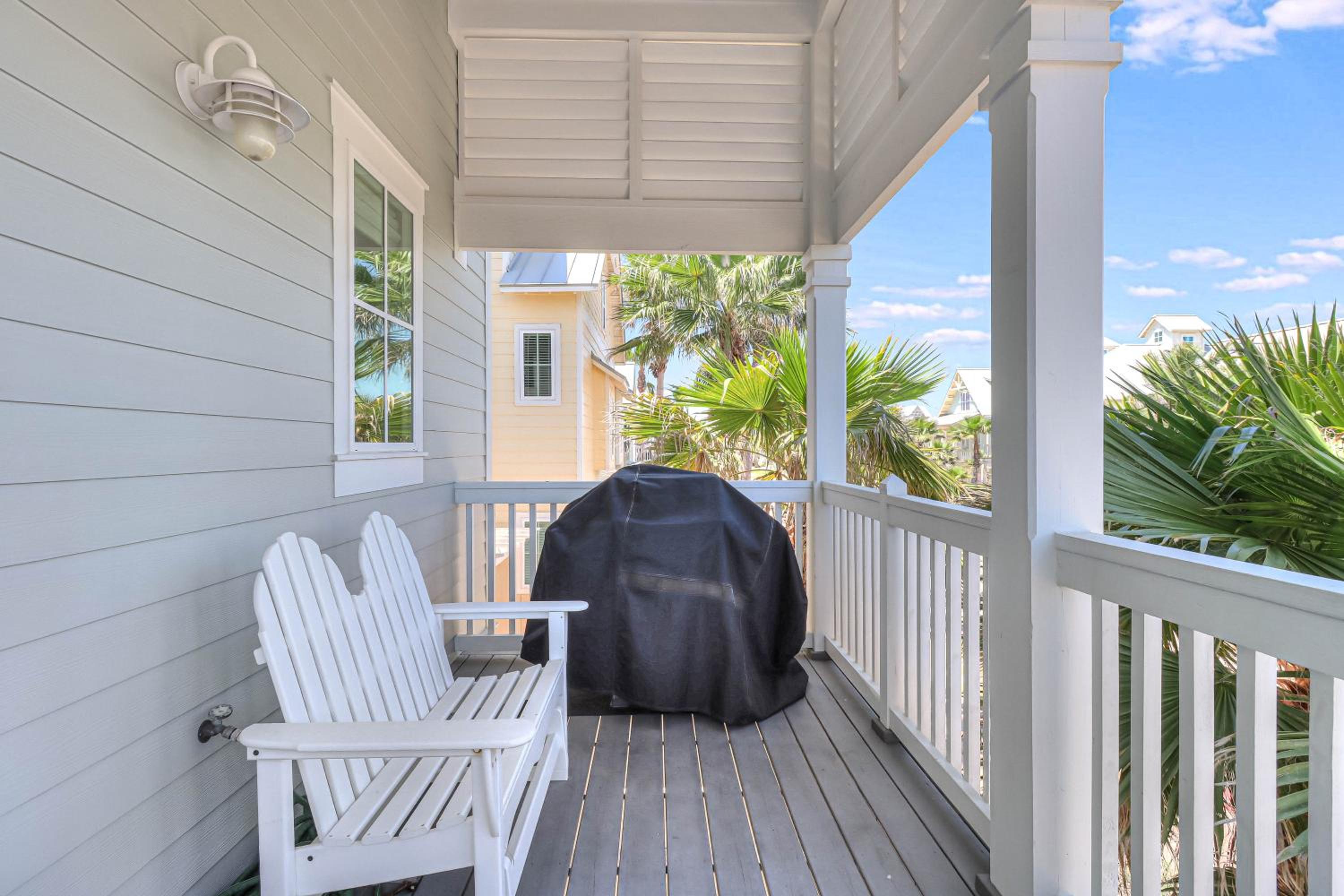Beached Inn 236 BE